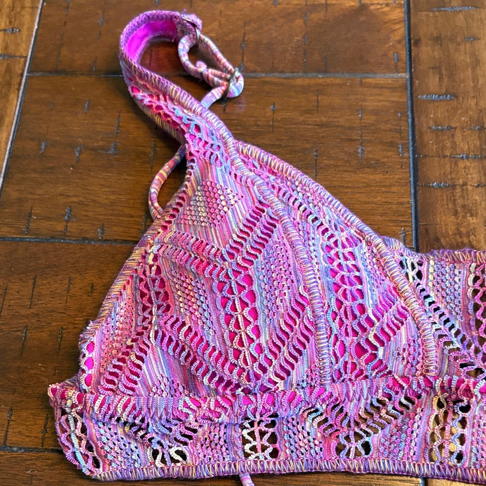 BECCA Pink/Purple Crochet Bikini Top - Small - Boho Barbie, Hippie - Sun ☀️ - Picture 4 of 7